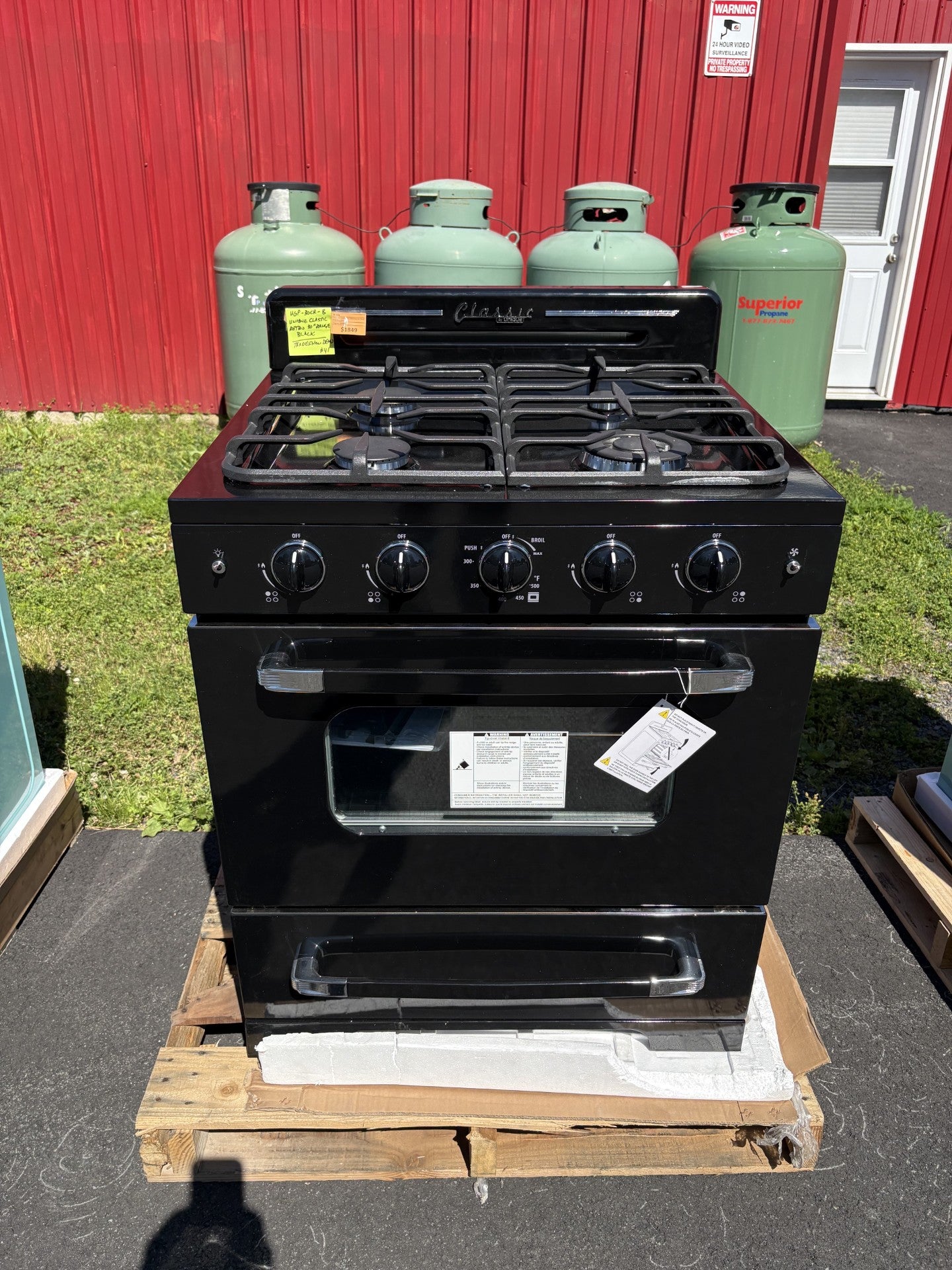 Unique 30" Classic Retro Convection Gas Range (Electronic Ignition) (Open Box)