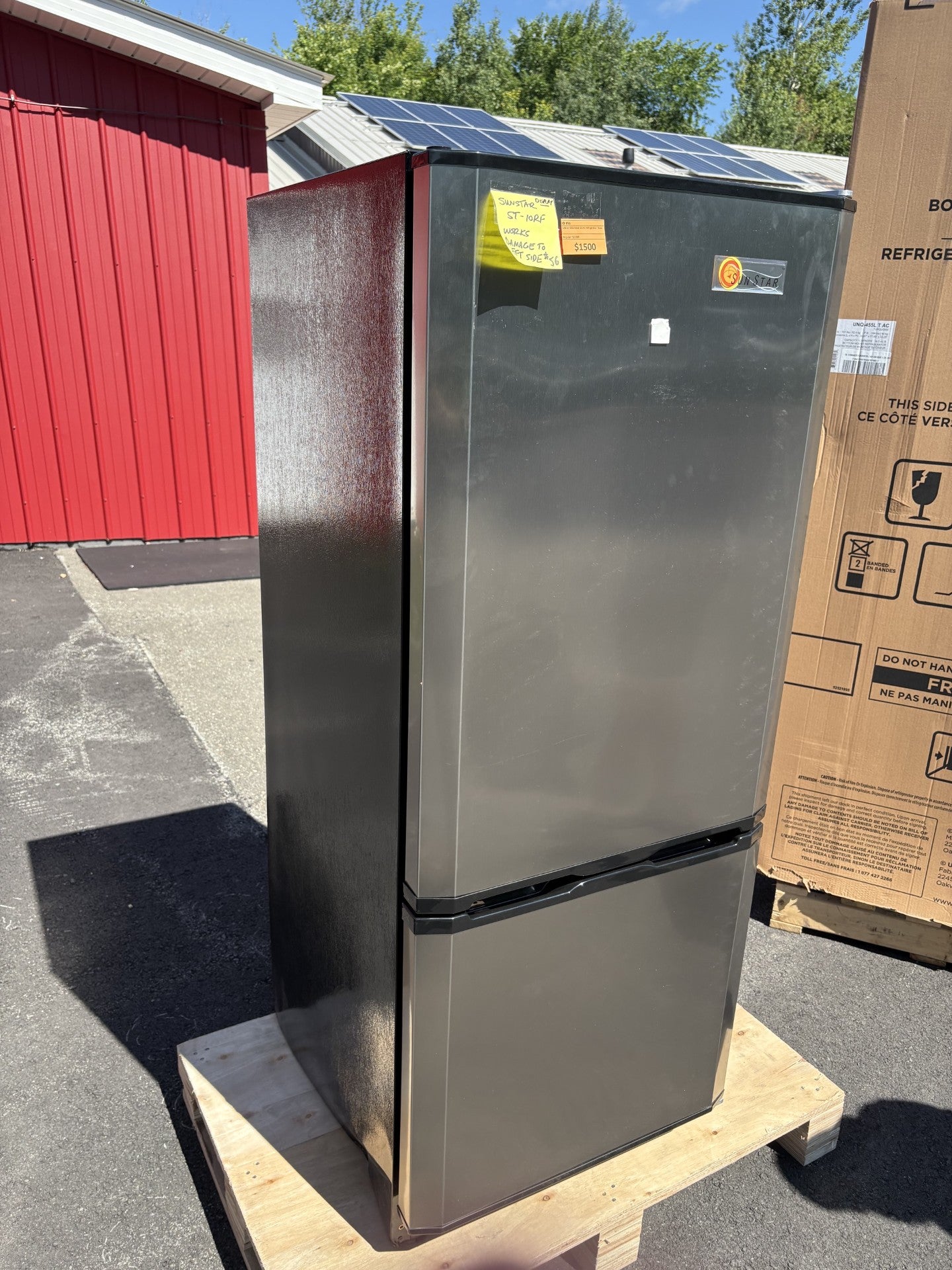SunStar 10CU Frigorífico solar CC/CA - Negro y acero inoxidable