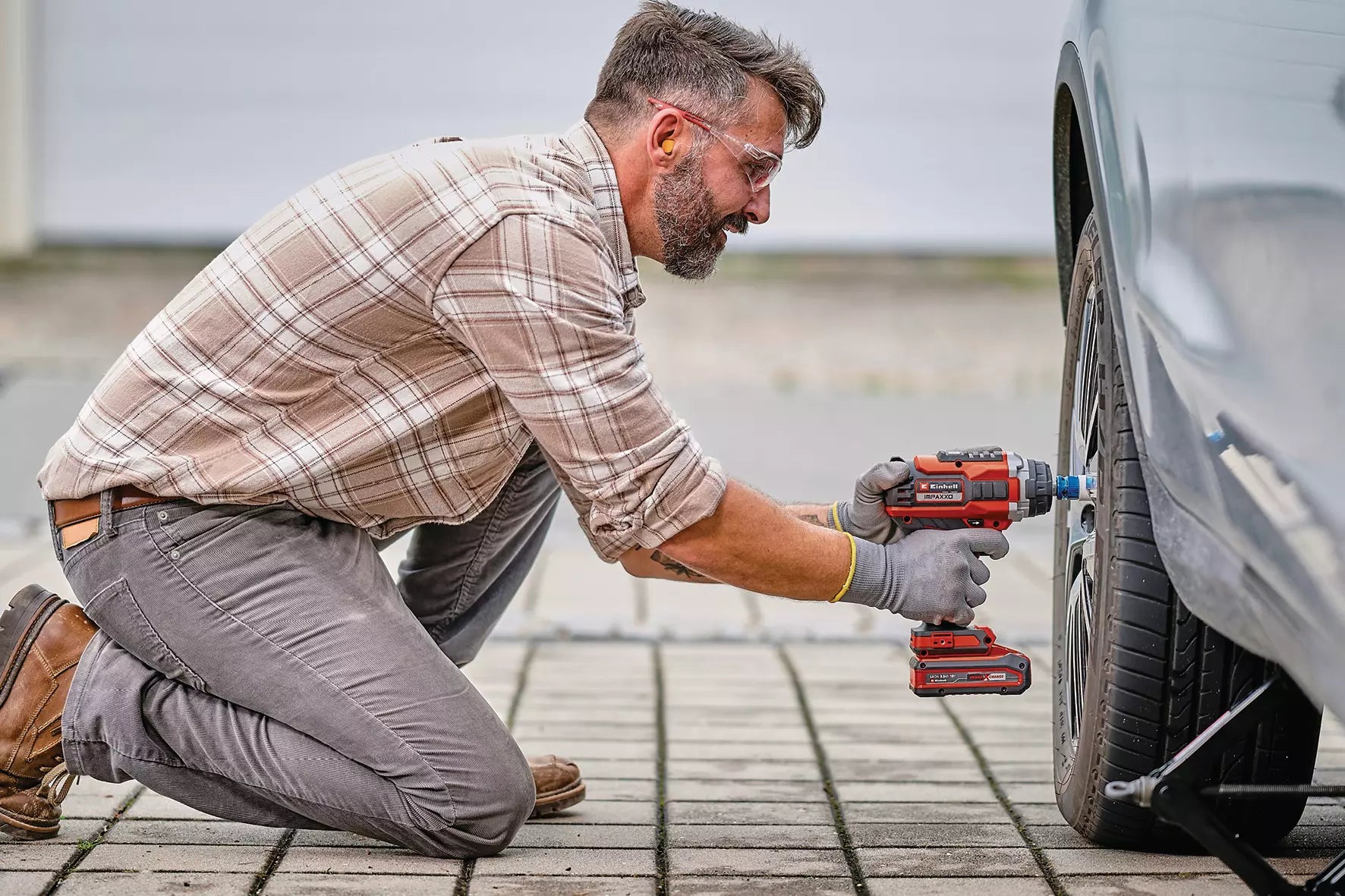 Einhell 18V 1/2" Impact Wrench
