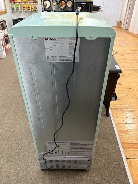 置物 cool Unique 8 Cu/Ft Retro Refrigerator & Freezer - The Cabin Depot