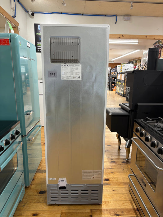 Unique Off-Grid 24-inch 11.7 cu. ft. 325L Solar DC Refrigerator - SCRATCH & DENT INSTORE