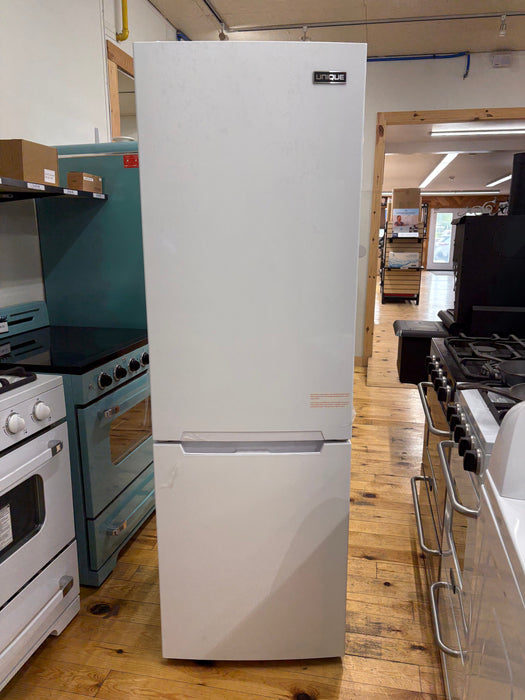 Unique Off-Grid 24-inch 11.7 cu. ft. 325L Solar DC Refrigerator - SCRATCH & DENT INSTORE