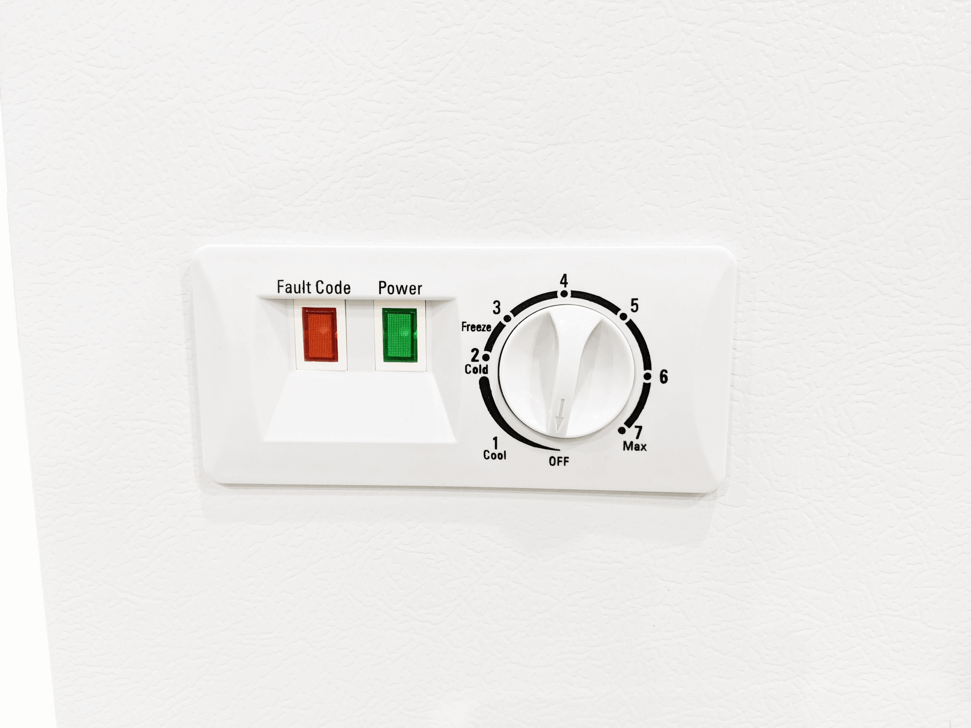 Close-up of SunStar 21CU Solar DC chest freezer control panel, showcasing fault code and power indicators. Available at Cabin Depot.