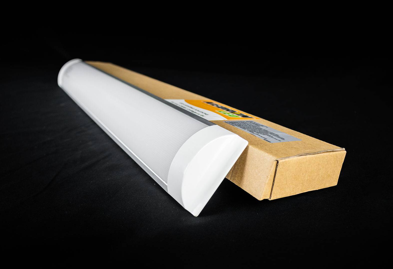 Kedron 20W 12vDC LED 24" Light in Cool White from Cabin Depot for residential, commercial, industrial lighting solutions