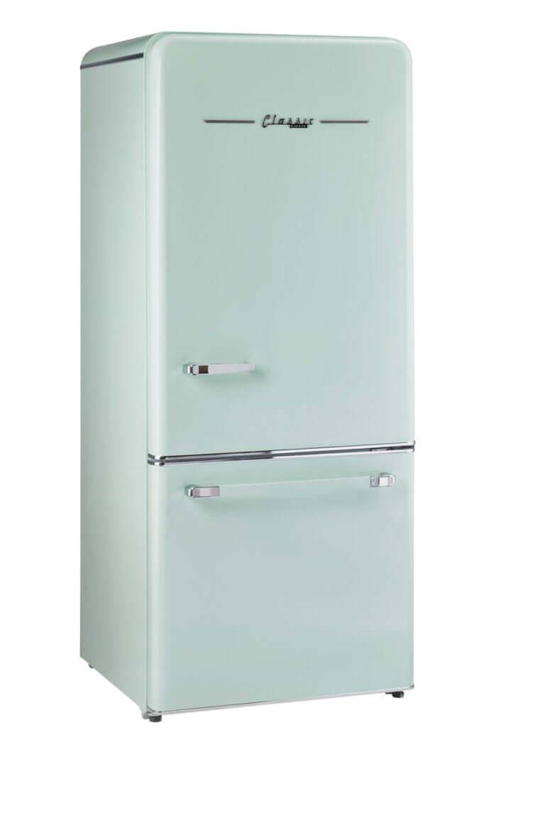 Unique 120V 18 Cu/Ft Classic Retro Bottom Mount Refrigerator - White, ENERGY STAR certified, available at Cabin Depot.