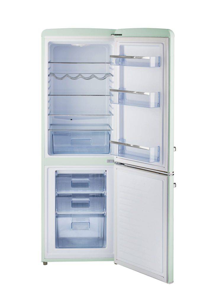 Cabin Depot Unique 7 Cu/Ft Bottom Mount Retro AC Refrigerator in Marshmallow White, open view